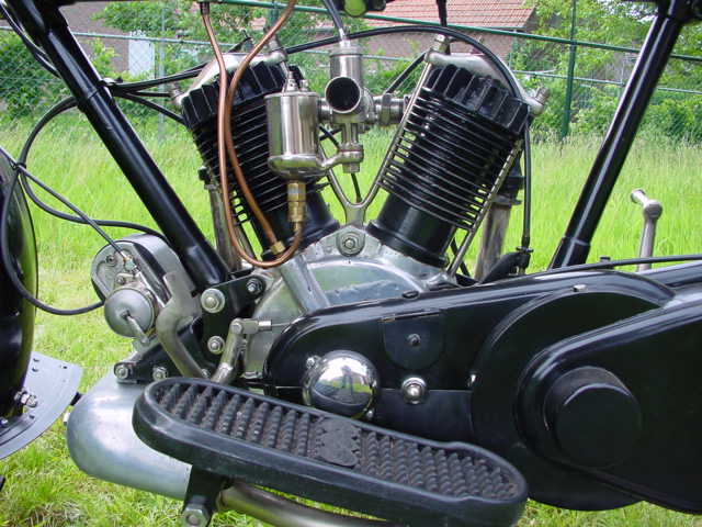 AJS-1920-Model-D-au-4