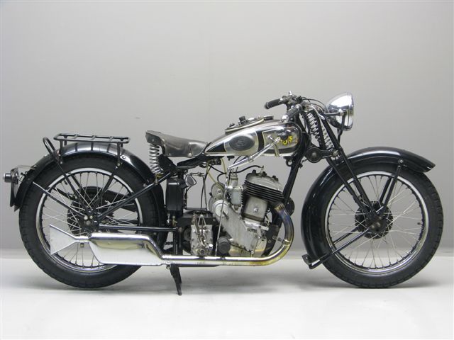 AJS-1933-S9-1
