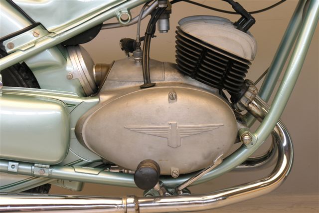 Adler-1954-MB2004