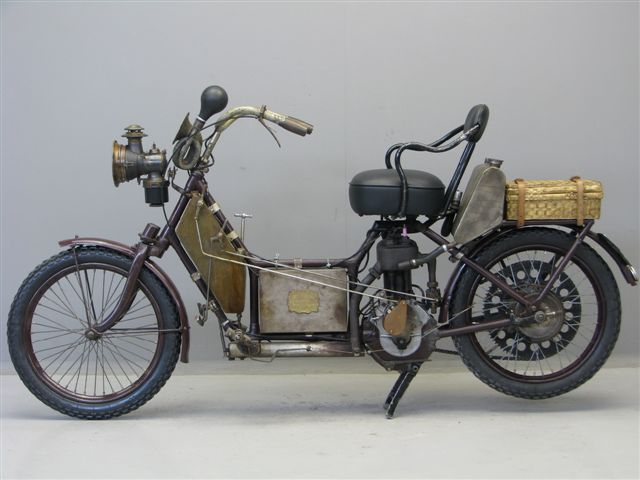 Autofauteuil-1908-20
