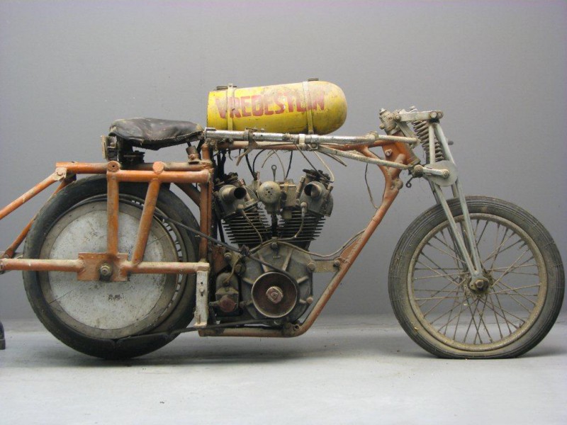BAC-1928-Meyer-urest-orange-1