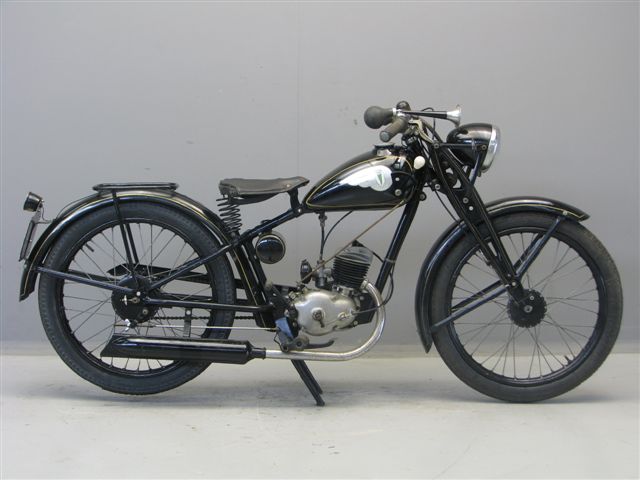 DKW-1938-RT100-w-1