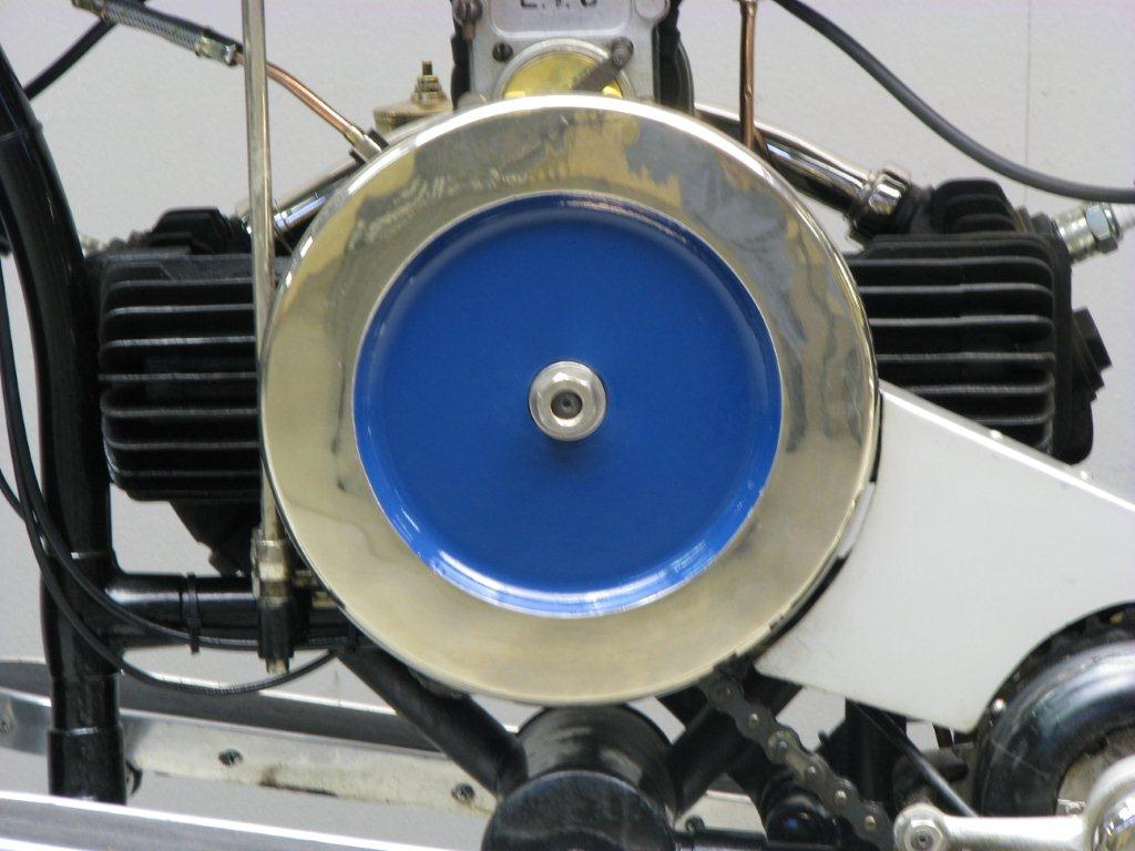 Douglas-1921-350cc-4
