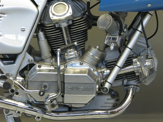 Ducati-1977-900SS-3