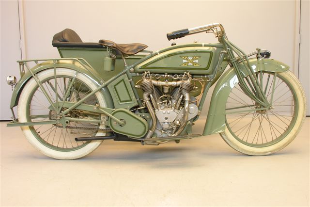Excelsior-1917-combo-JvdB-1