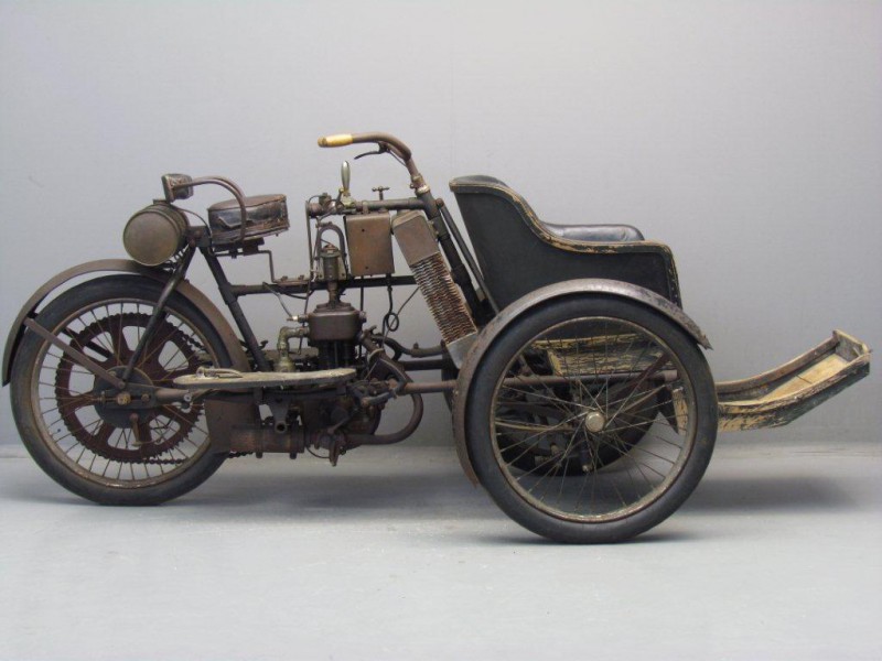 Griffon-1905-tricycle-4