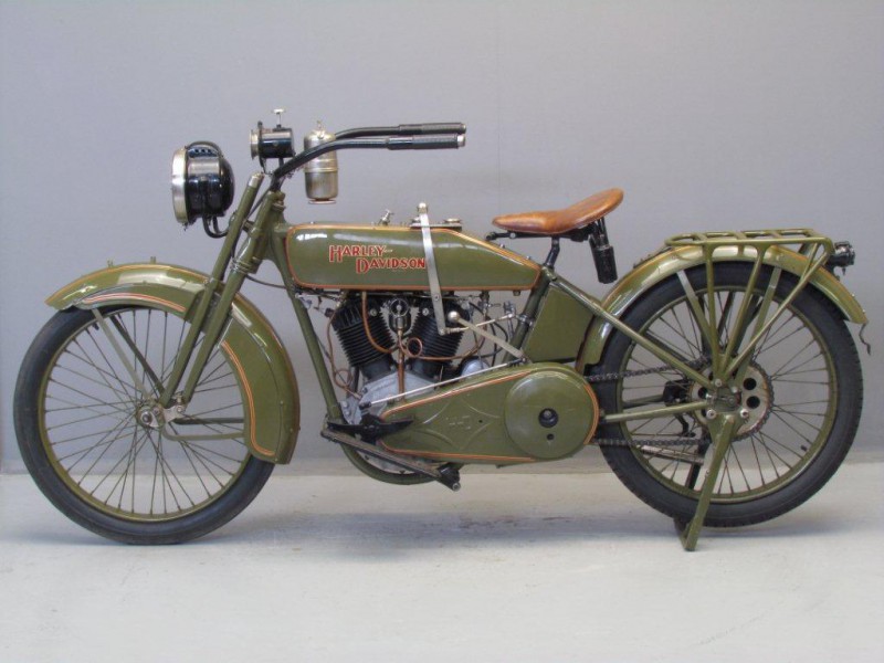 Harley-Davidson-1917-17T-RvM-g2