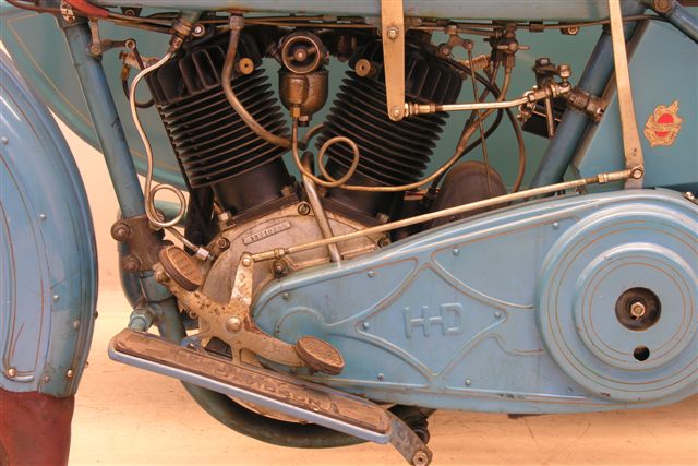 Harley-Davidson-1918-18T-Combo-DS-4