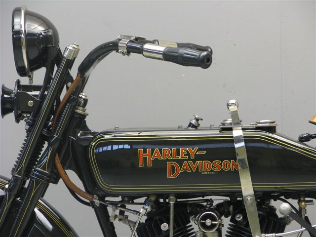 Harley-Davidson-1923-23J-1000-7