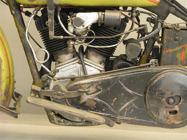 Harley-Davidson-1927b-27JD-4