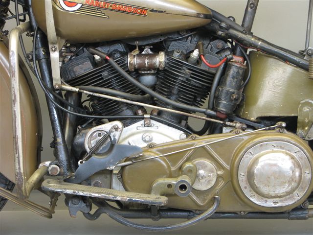 Harley-Davidson-1937-Knucklehead-4