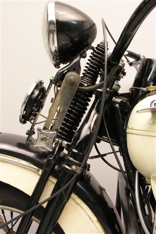 Harley-Davidson-1946-46FL-7