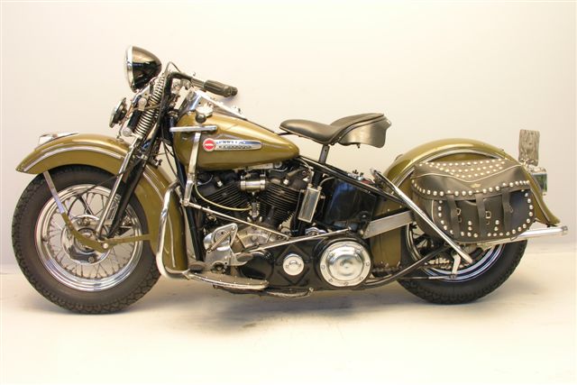 Harley-Davidson-1947-47EL-2