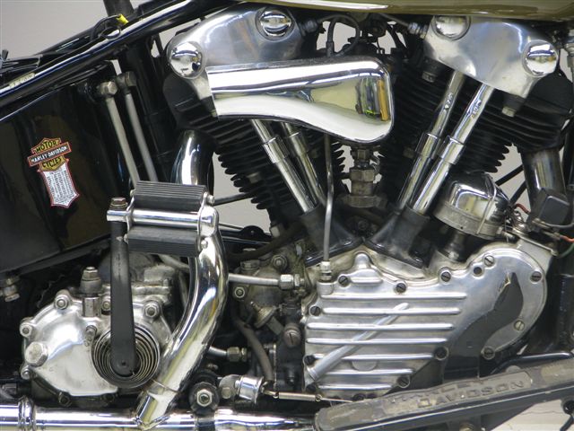 Harley-Davidson-1947-Knucklehead-HB-3