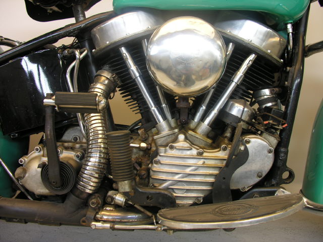 Harley-Davidson-1949-FL-Hydraglide-JR-3