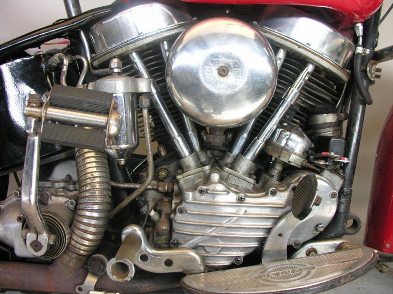 Harley-Davidson-1953-Hydraglide-DS-3