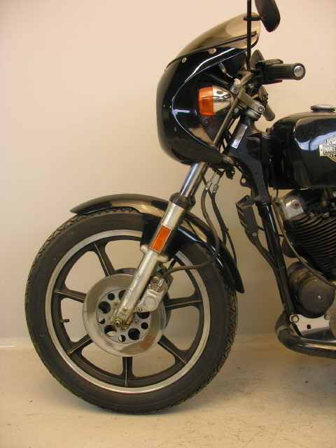 Harley-Davidson-1978-XLCR-JR-6