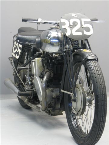 Imperia-1933-4valve-radial-Rude-Pyton-5