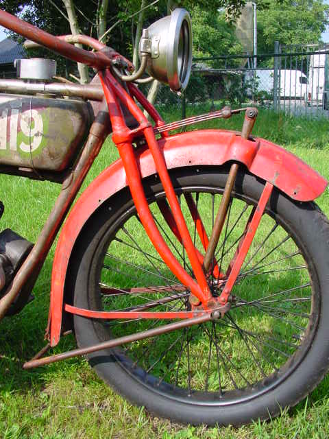 Indian-1923-Scout-austr-7