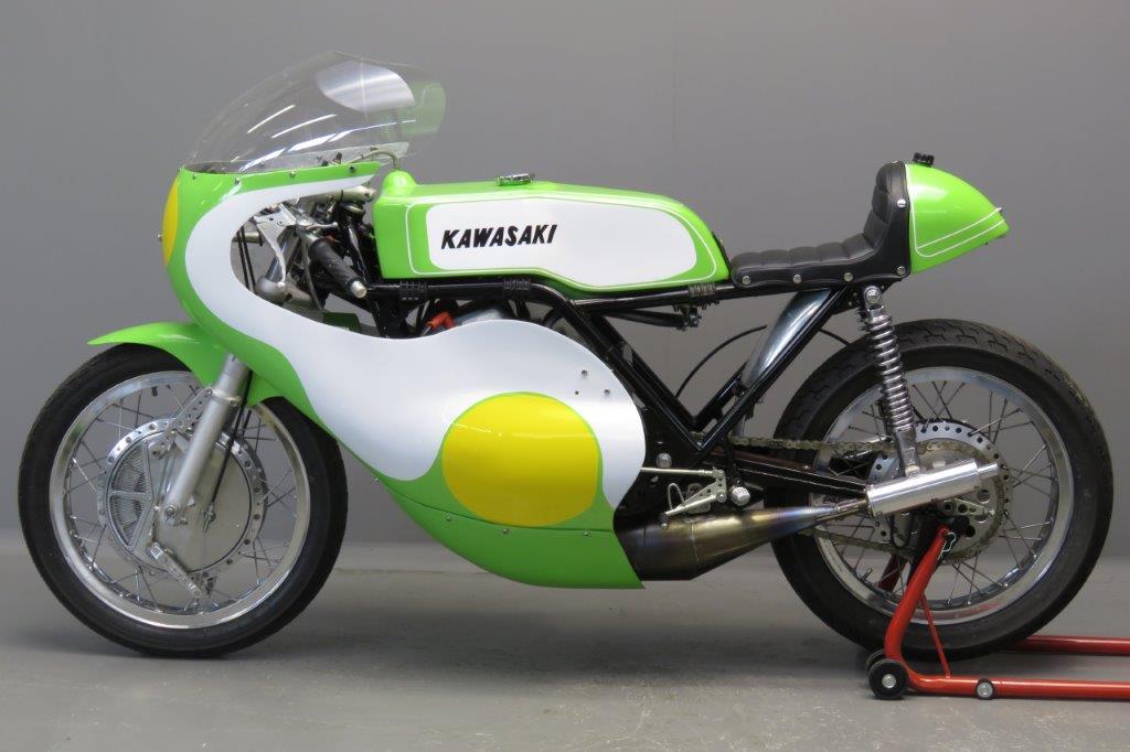 Kawasaki ca 1970 H1RA replica 500cc 3 cyl ts 2609 - Yesterdays