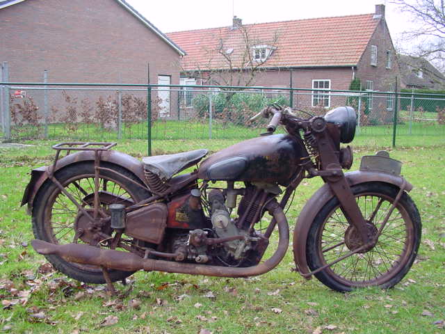 Lady-1934-VM-1