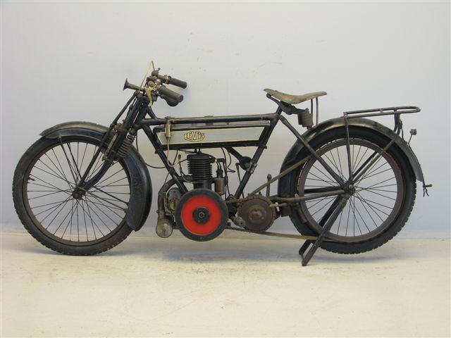 Levis-1922-Lightweight-2