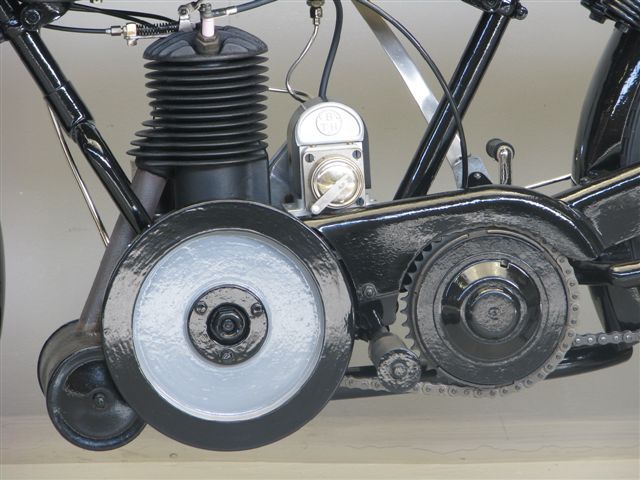 Levis-1927-modelm-4