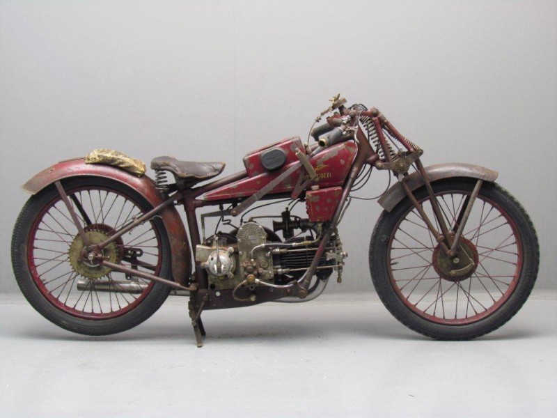 Moto-Guzzi-1929-2VT-1