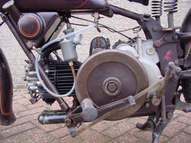 Moto-Guzzi-1936-Model-V-Fr-4