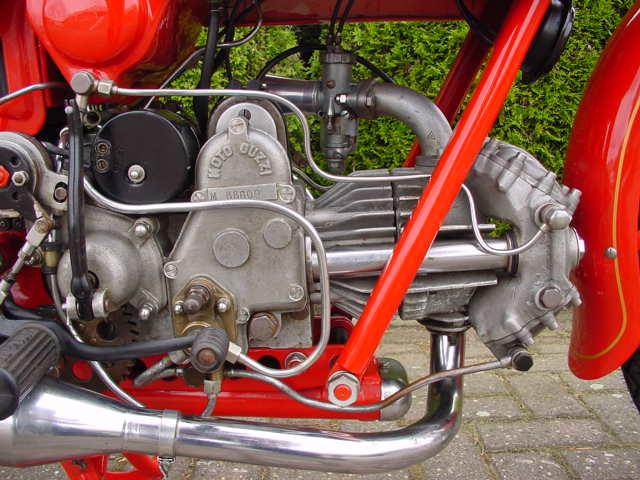 Moto-Guzzi-1954-PH-3