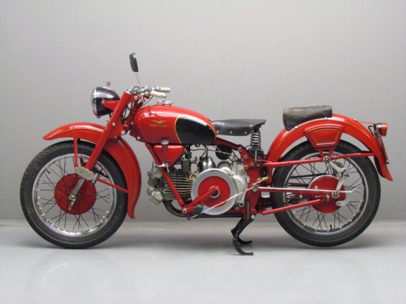 MotoFuzzi-1952-falcone-2
