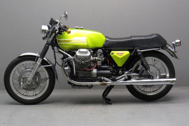 MotoGuzzi-1973-V7sport-j-2