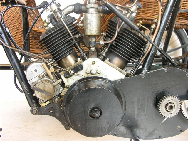 Motor-Reve-1914-combo-3