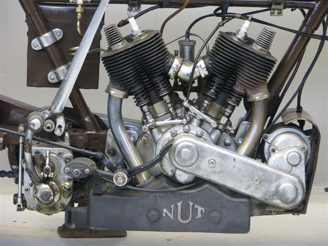 NUT-1923-5-hp-3