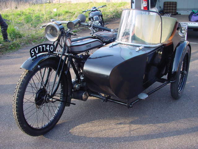 Norton-1924-M16-b-2