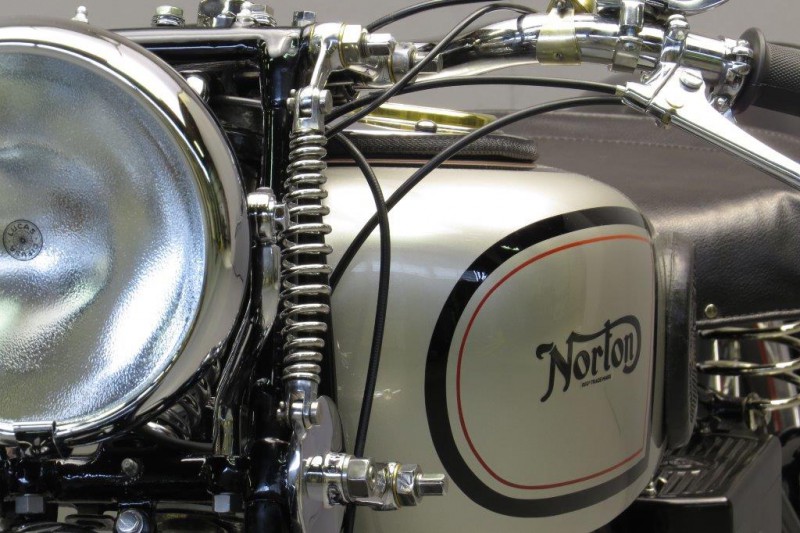 Norton-1937-M20-82319-7