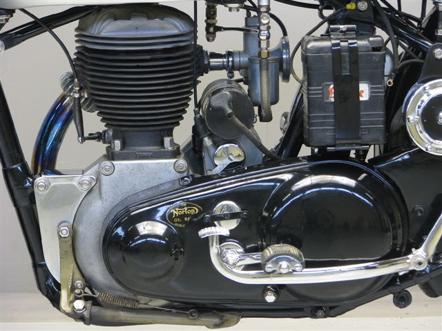 Norton-1952-Big-four-4