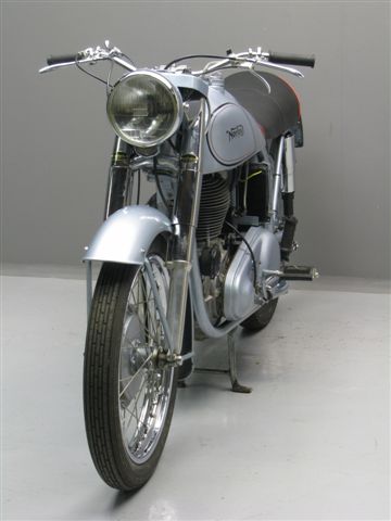 Norton-1952-International-6