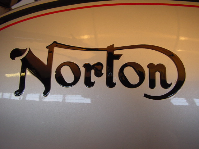 Norton-1967-commando-jv-7