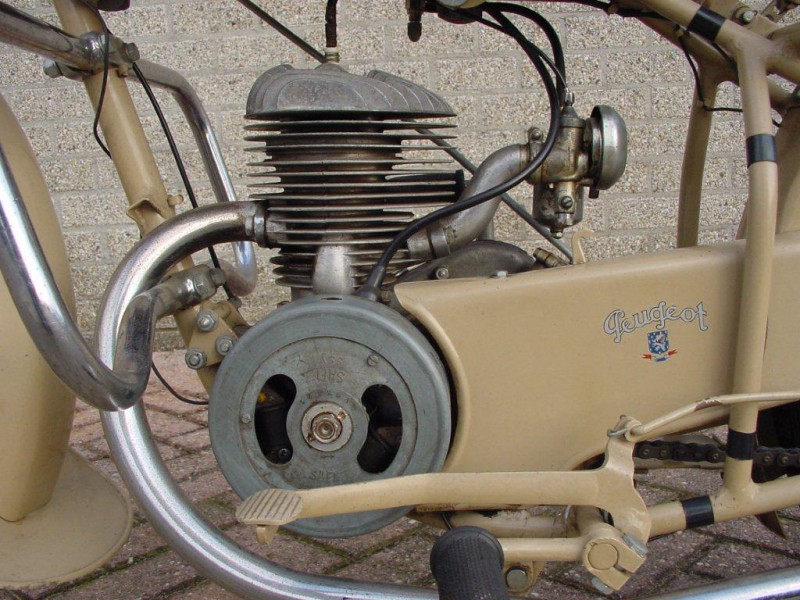 Peugeot-1949-55GL-jt-4