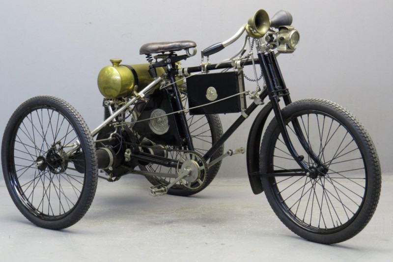 Phebus-1902-tricycle-b-1