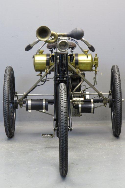 Phebus-1902-tricycle-b-6