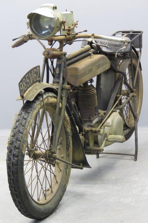 Triumph-1919-H-2703-5
