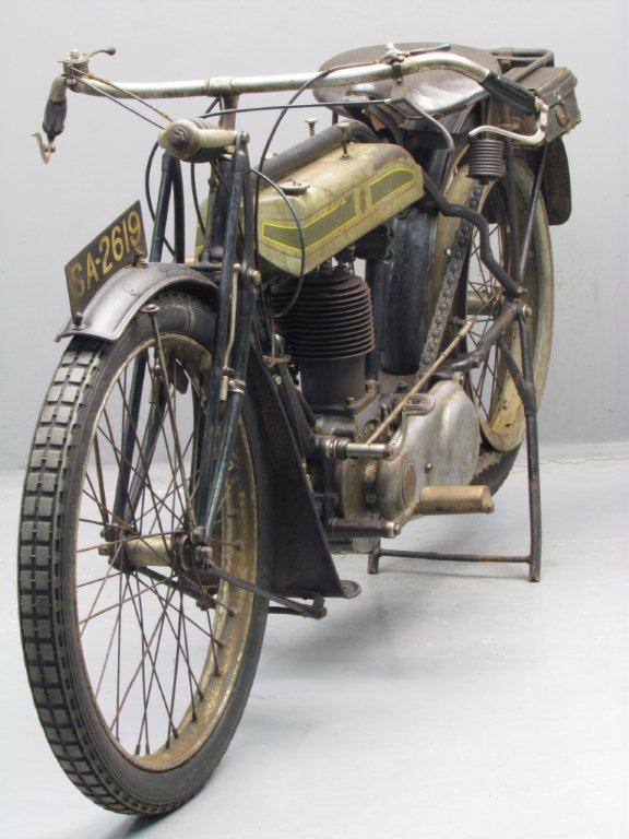 Triumph-1920-H-de-6