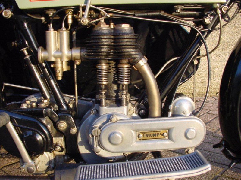 Triumph-1922-SD-jdu-3