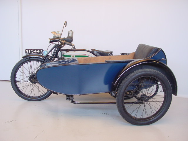 Triumph-1925-P-combo-2