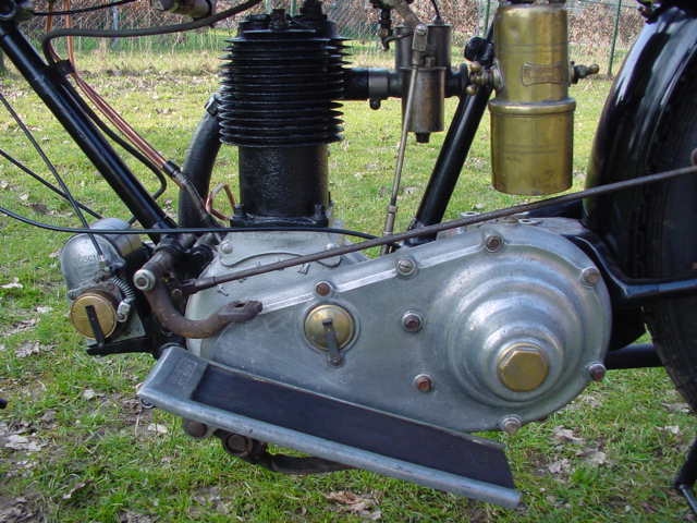 Triumph-1927-SD-LR-4