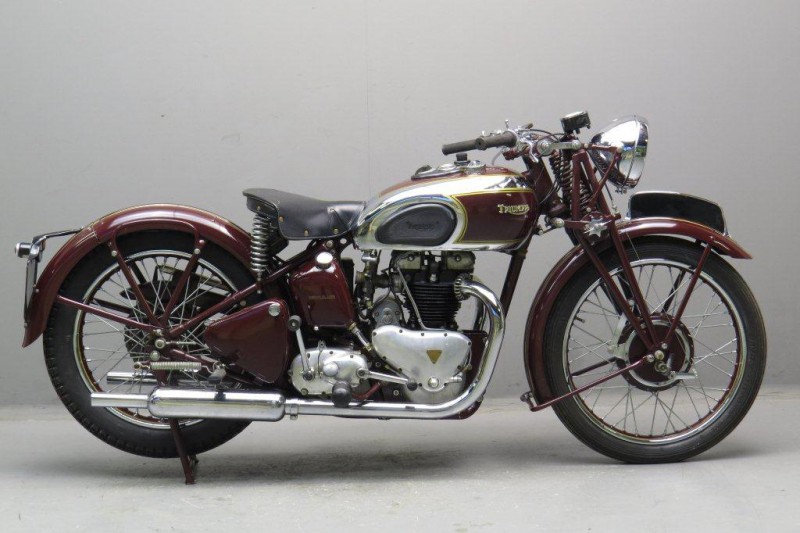 Triumph-1939-Speedtwin-he-1
