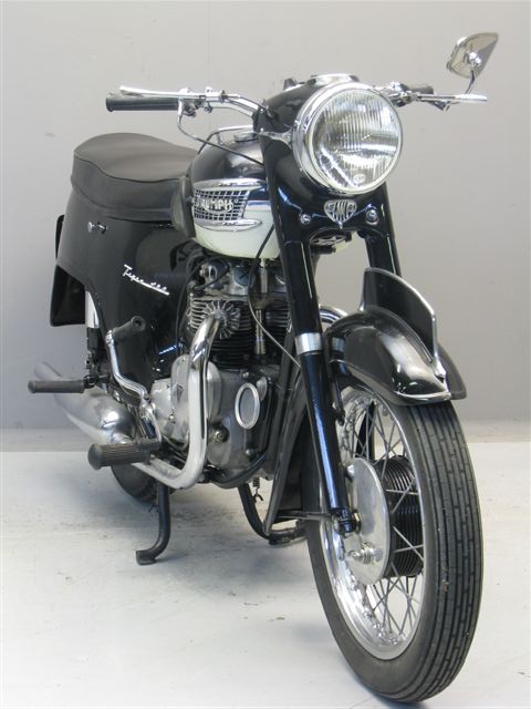 Triumph-1961T100-5