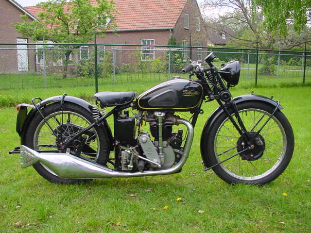 Velocette-1947-kss-jnw-1